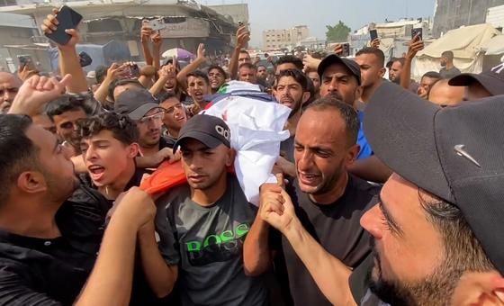 'ग़ाज़ा में इसराइल की कार्रवाइयाँ जनसंहार के दायरे में'